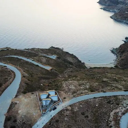 Myrtos بيت للعطل *